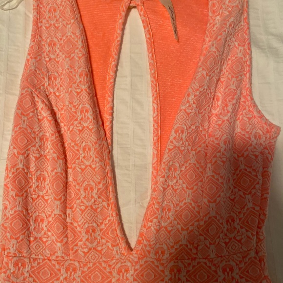 Pink romper so cute - Picture 3 of 3